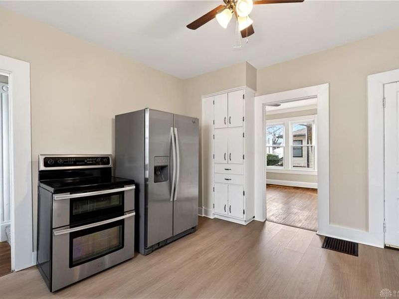 585 N Spring Street, Wilmington, OH 45177 Photo 9