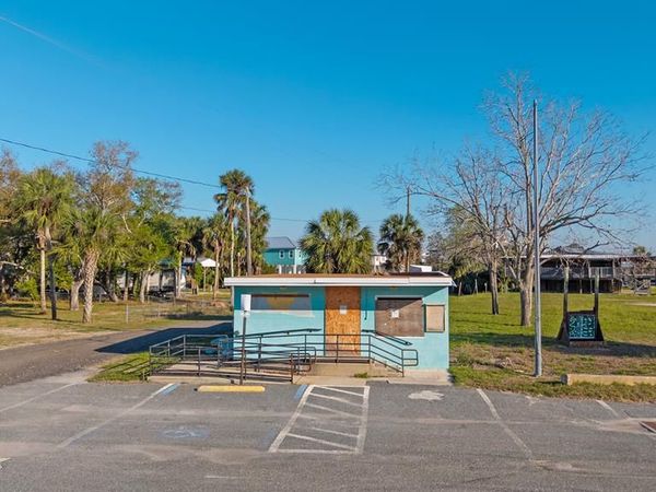 23252 SE Hwy 349, Suwannee, FL 32692