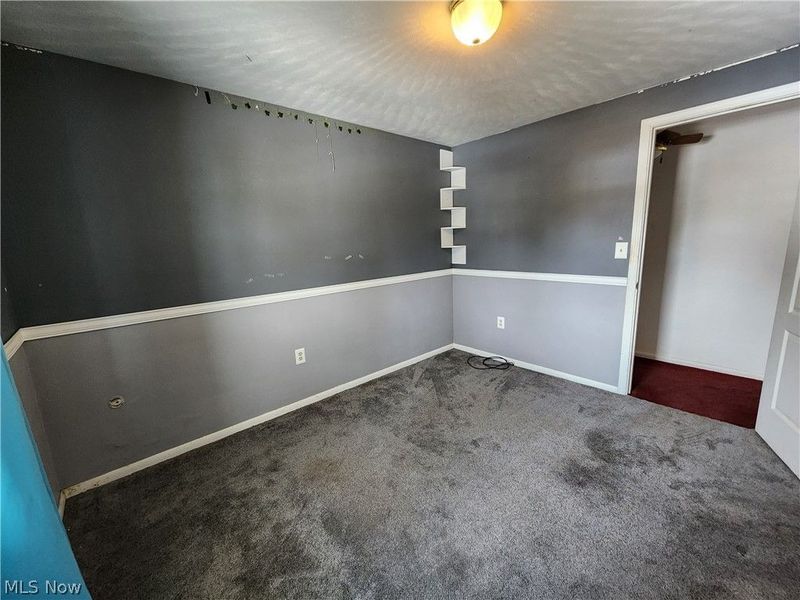 49871 S Park Circle, East Liverpool, OH 43920 Photo 12