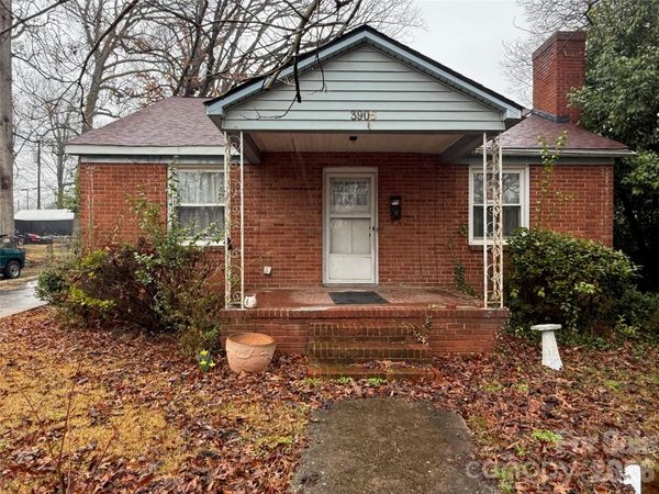 3905 Mcmillan Street , Charlotte, NC 28205