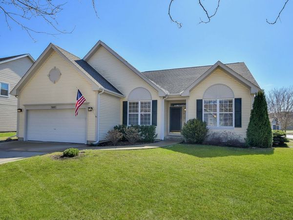 3001 Solitude Lane , Aurora, IL 60502