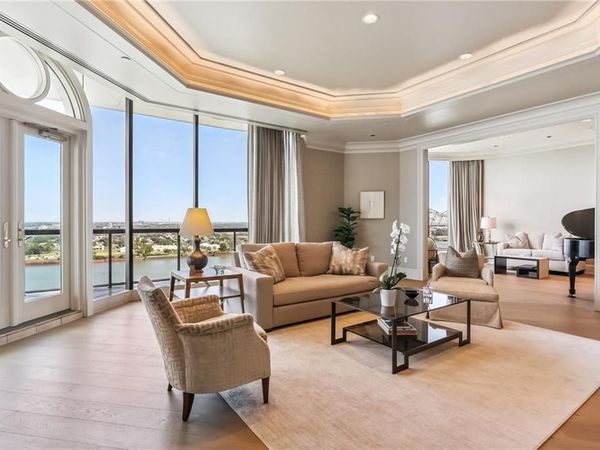 600 PORT OF NEW ORLEANS Place , Unit 15F, New Orleans, LA 70130