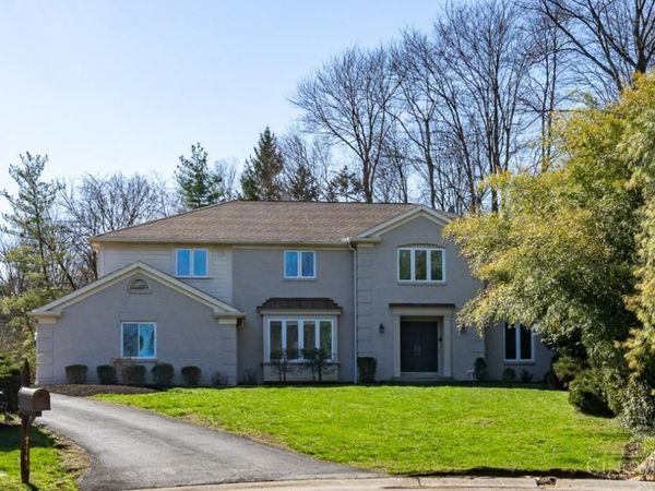 7745 Ivygate Lane, Montgomery, OH 45242