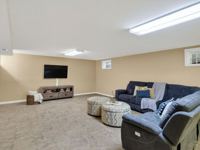 7745 Ivygate Lane, Montgomery, OH 45242 Photo 32