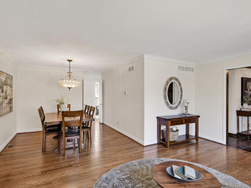 7745 Ivygate Lane, Montgomery, OH 45242 Photo 5