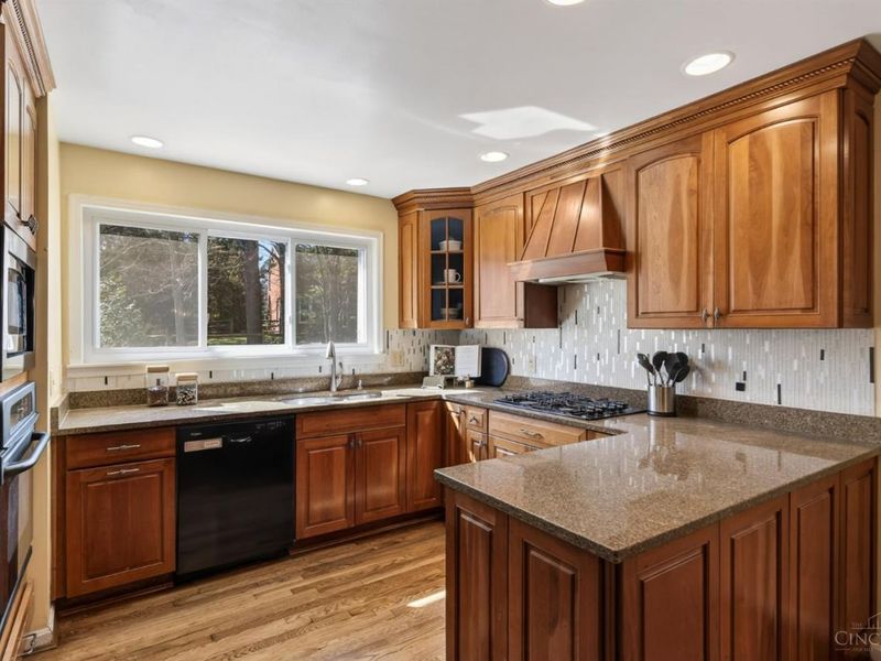 7745 Ivygate Lane, Montgomery, OH 45242 Photo 7