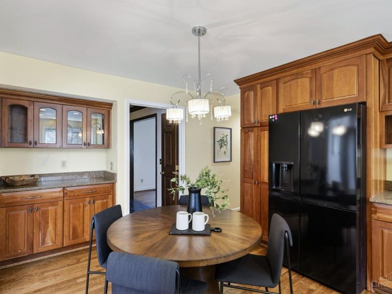 7745 Ivygate Lane, Montgomery, OH 45242 Photo 9