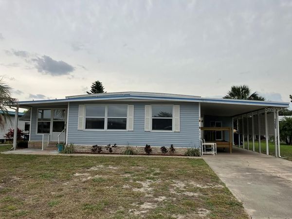 1305 MOHAWK CIRCLE , TAVARES, FL 32778