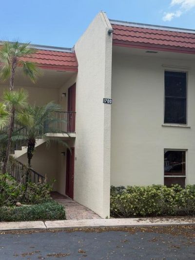1700 Presidential Way, Unit 103, West Palm Beach, FL 33401 Photo