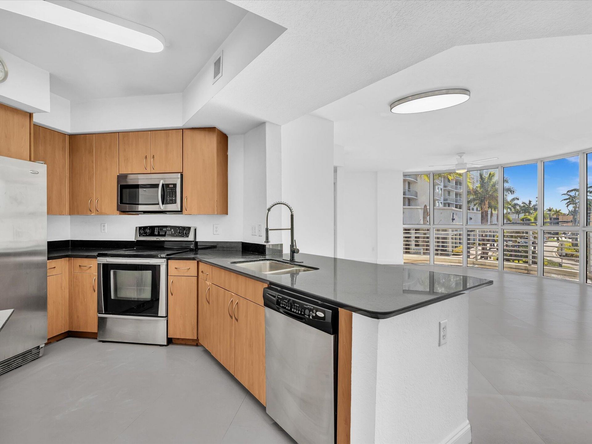 1830 Radius Drive, Unit 214, Hollywood, FL 33020 Photo