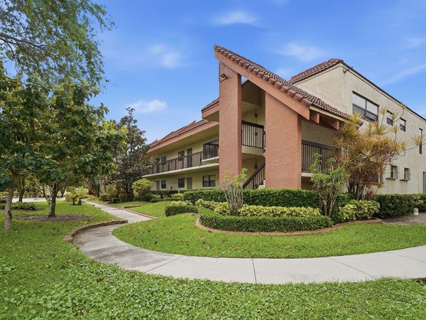 1774 Hammock Boulevard, Unit 118, Coconut Creek, FL 33063