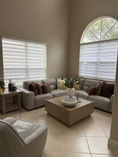 7770 NW 161st Ter , Miami Lakes, FL 33016 Photo