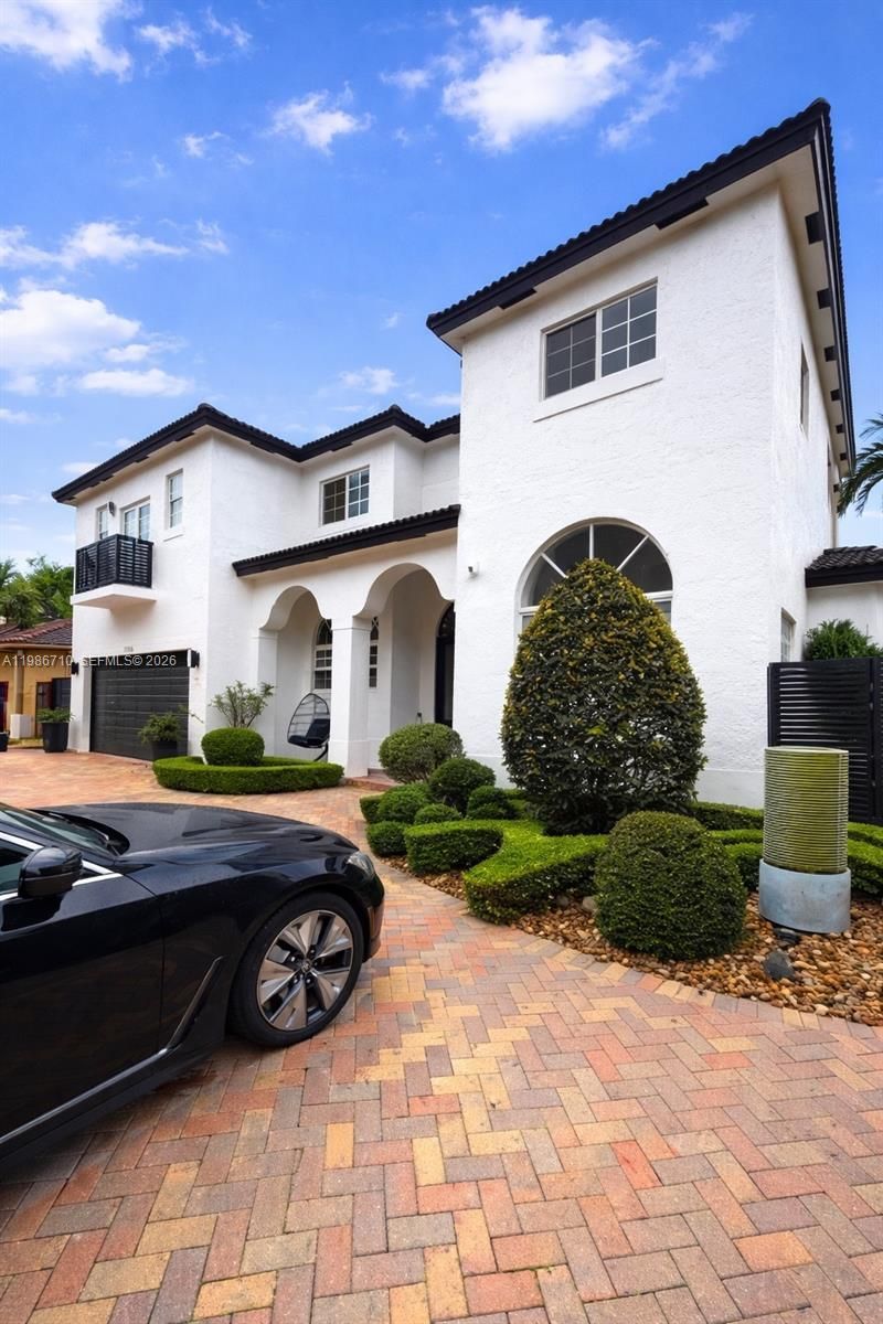 7770 NW 161st Ter , Miami Lakes, FL 33016 Photo