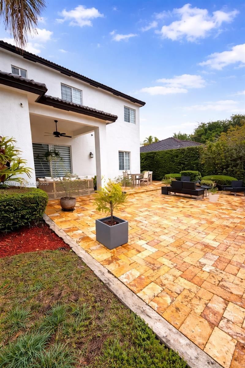 7770 NW 161st Ter , Miami Lakes, FL 33016 Photo