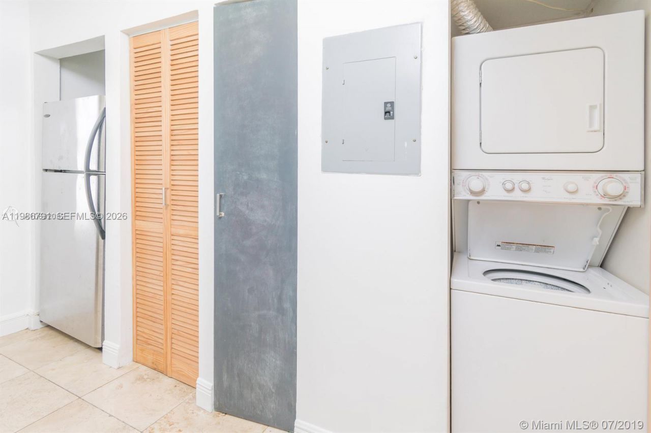 915 8th St , Unit 201, Miami Beach, FL 33139 Photo