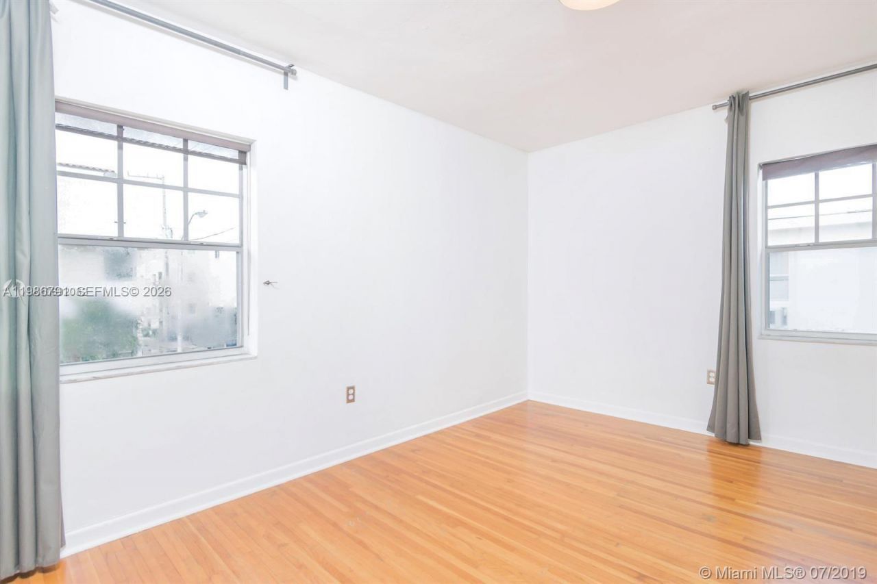 915 8th St , Unit 201, Miami Beach, FL 33139 Photo