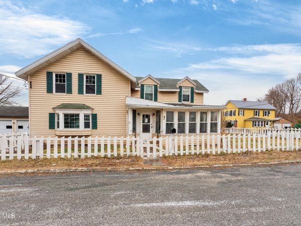 1 Nixon Street, Hoosick Falls, NY 12090