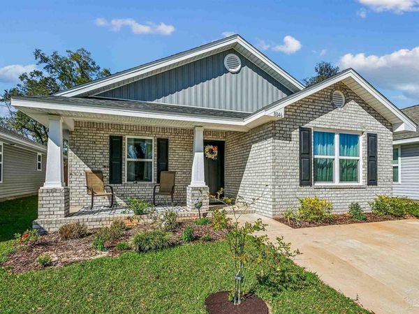 8046 Westpointe Ln, Pensacola, FL 32506