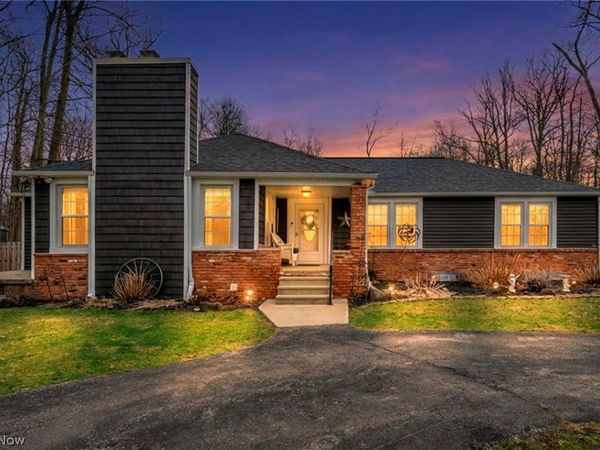 9753 Prospect Road , Strongsville, OH 44149