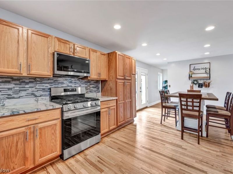 9753 Prospect Road , Strongsville, OH 44149 Photo 11