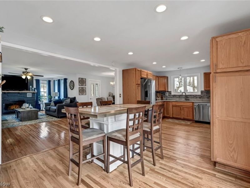 9753 Prospect Road , Strongsville, OH 44149 Photo 12