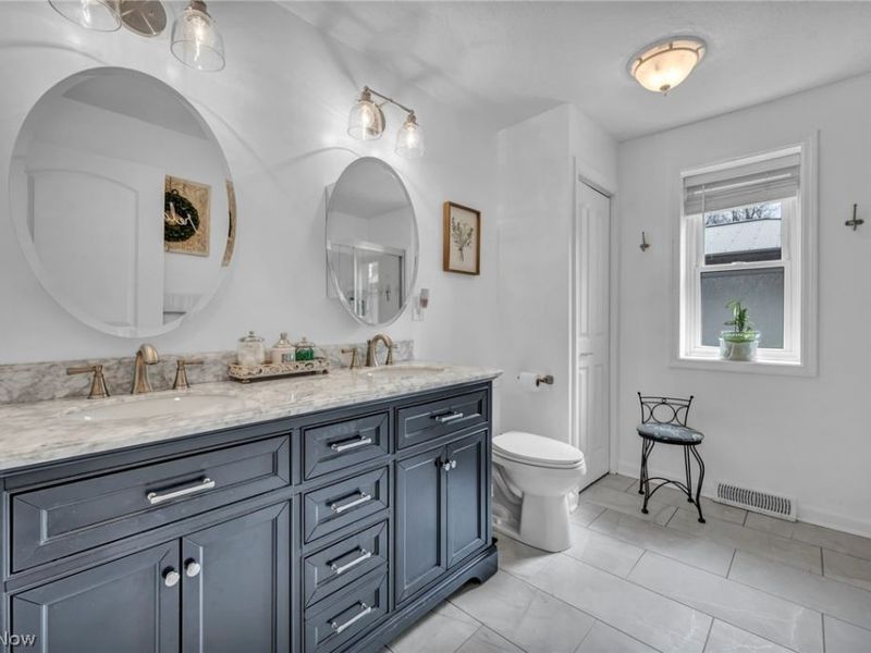 9753 Prospect Road , Strongsville, OH 44149 Photo 23