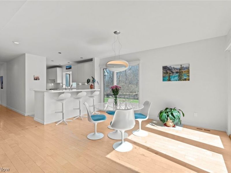 29475 S Woodland Road, Pepper Pike, OH 44124 Photo 16