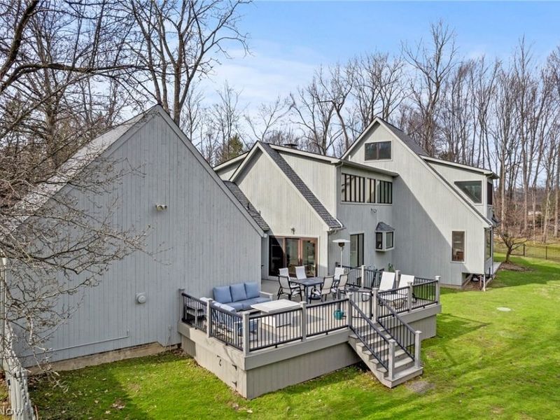 29475 S Woodland Road, Pepper Pike, OH 44124 Photo 38