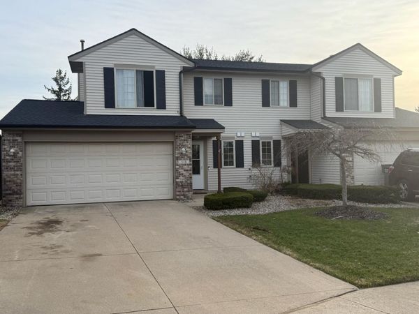 518 LAWRENCE Avenue, Unit 5, Wayland, MI 49348