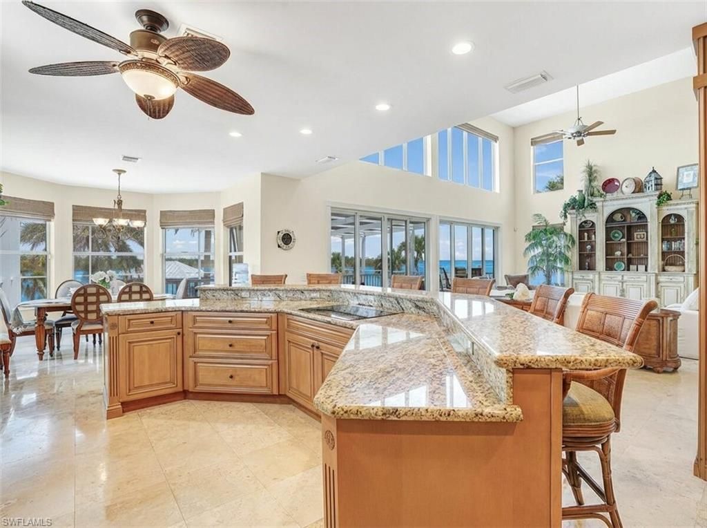 5640 Williams Dr, Fort Myers Beach, FL 33931 Photo