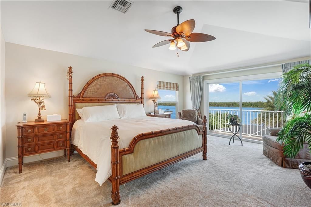 5640 Williams Dr, Fort Myers Beach, FL 33931 Photo