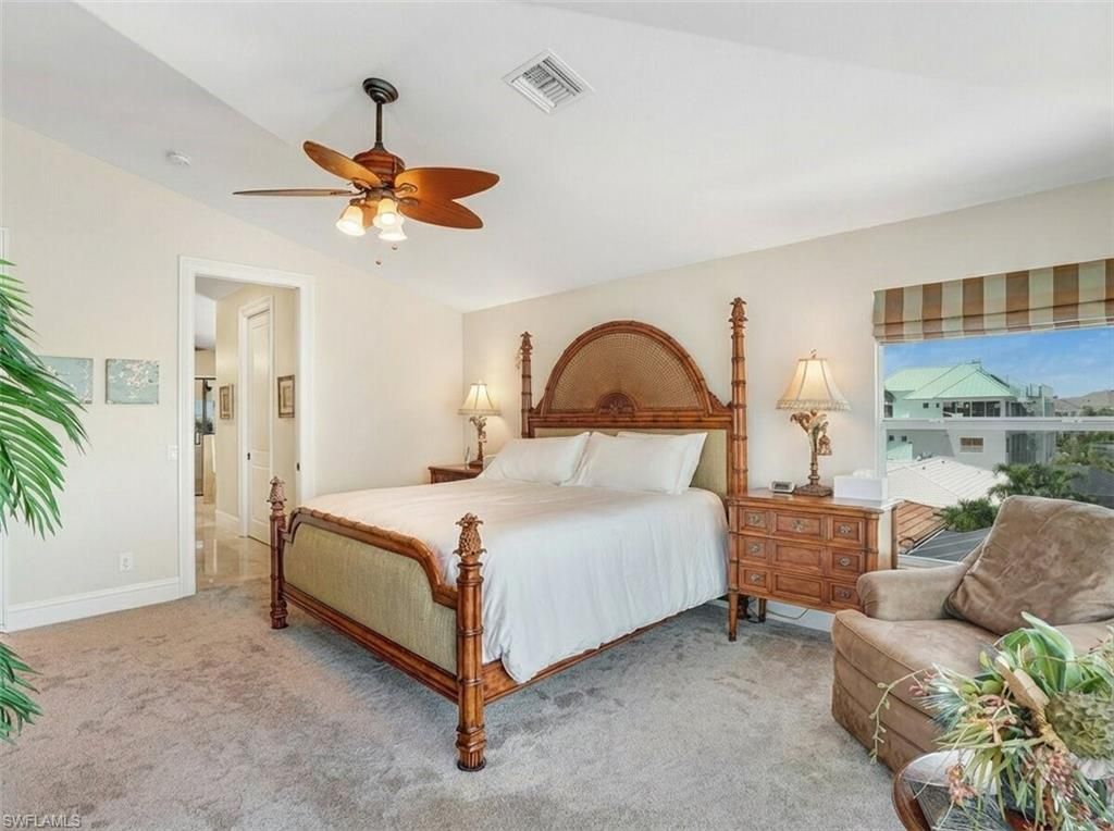 5640 Williams Dr, Fort Myers Beach, FL 33931 Photo