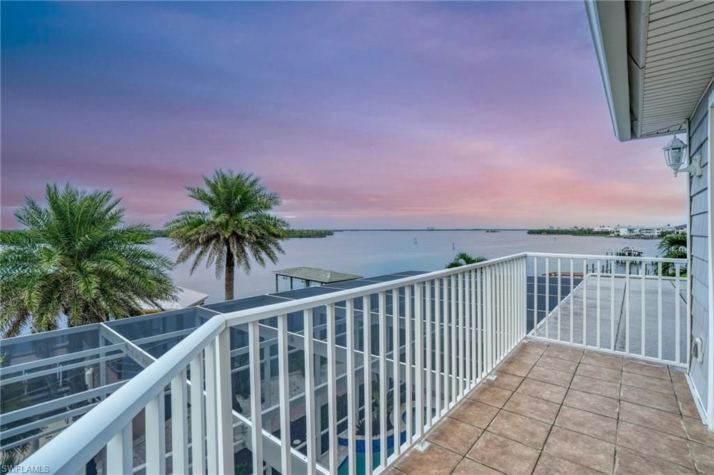5640 Williams Dr, Fort Myers Beach, FL 33931 Photo