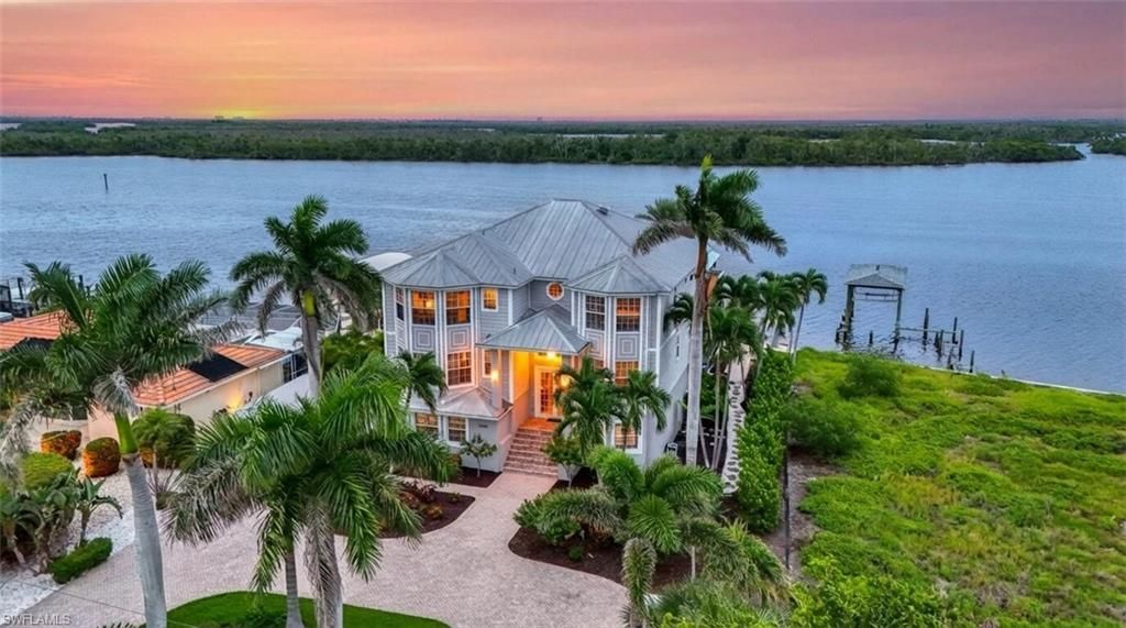 5640 Williams Dr, Fort Myers Beach, FL 33931 Photo