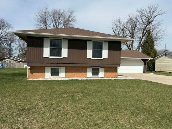 716 E Stewart Drive, Rensselaer, IN 47978