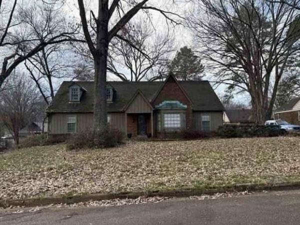 7685 S MCHENRY CIR, Germantown, TN 38138