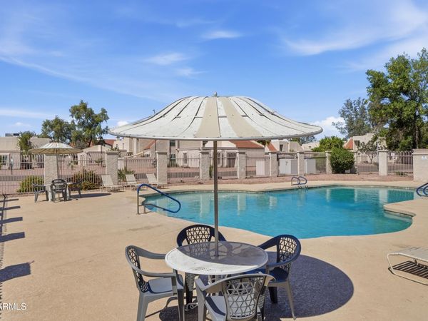 1342 W EMERALD Avenue, Unit 250, Mesa, AZ 85202