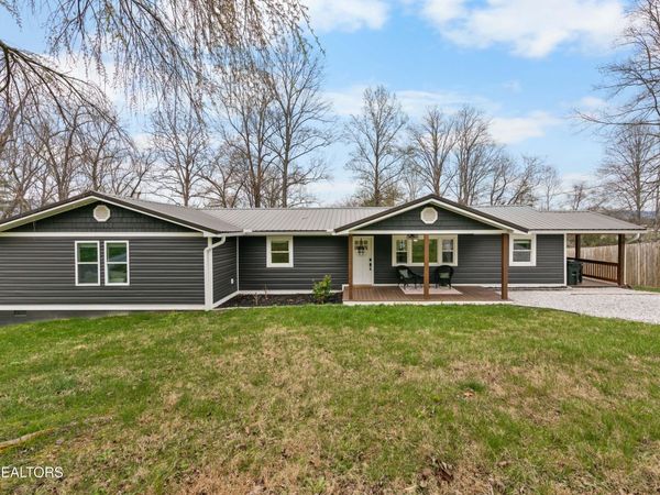 274 Vanover Lane, Jacksboro, TN 37757