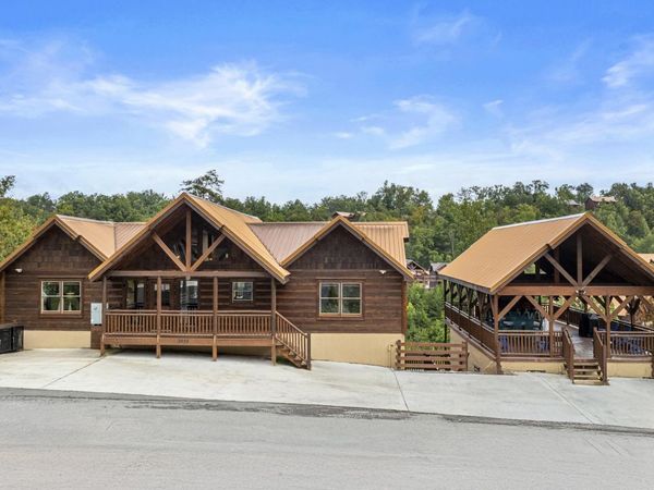 2852 Owens Ridge Way, Sevierville, TN 37876