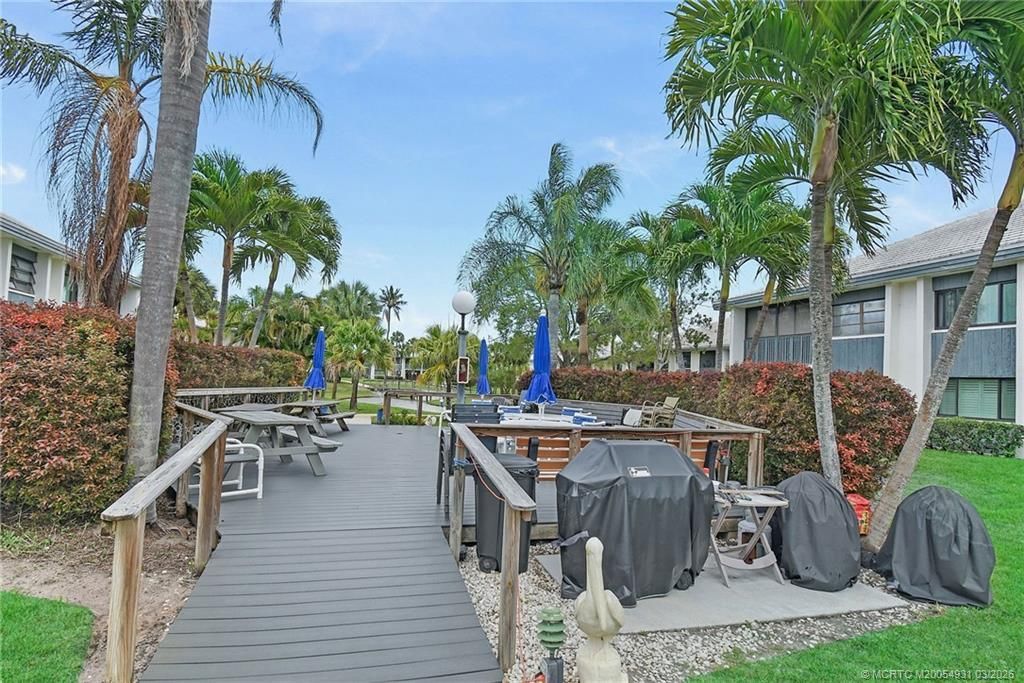 175 SE Saint Lucie Boulevard, Unit A90, Stuart, FL 34996 Photo