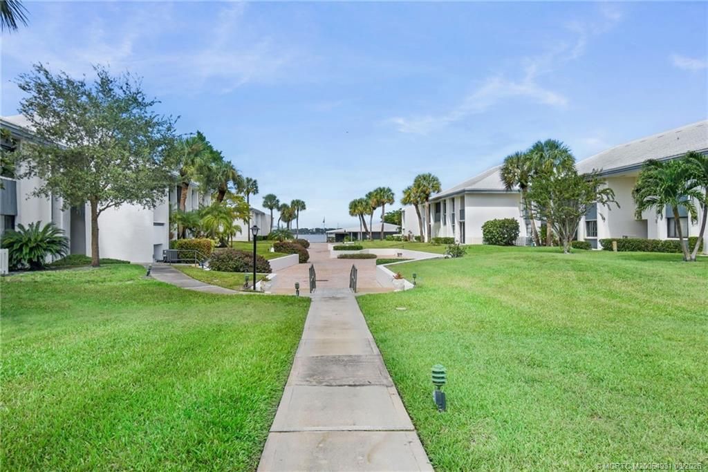 175 SE Saint Lucie Boulevard, Unit A90, Stuart, FL 34996 Photo