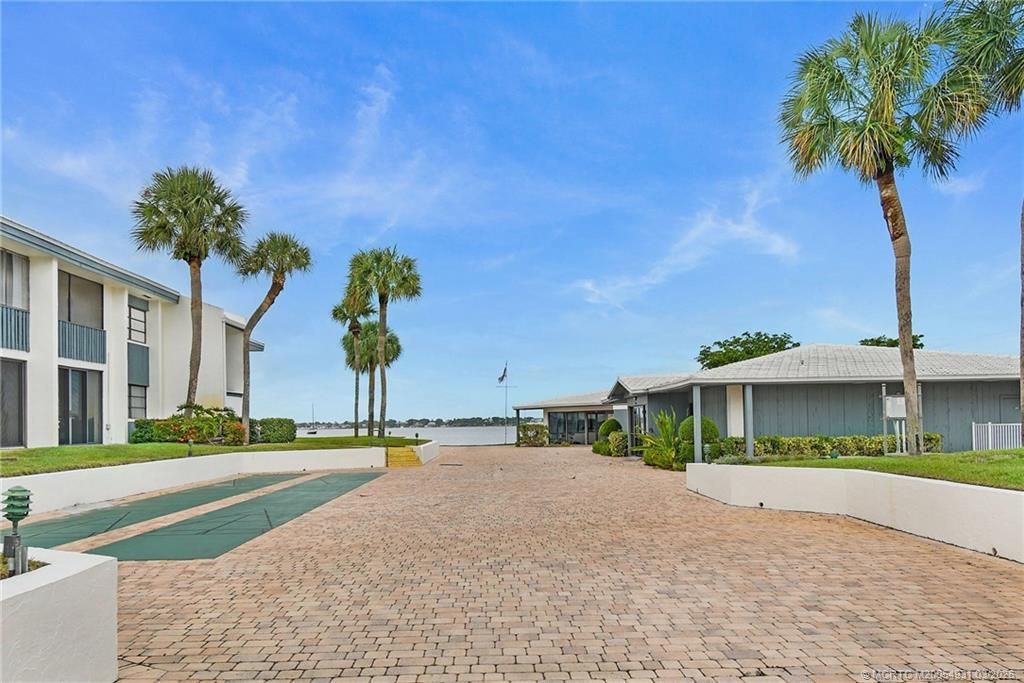 175 SE Saint Lucie Boulevard, Unit A90, Stuart, FL 34996 Photo