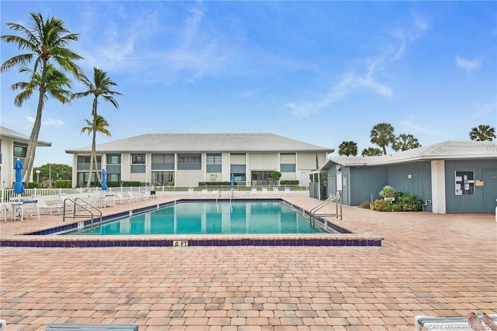 175 SE Saint Lucie Boulevard, Unit A90, Stuart, FL 34996 Photo