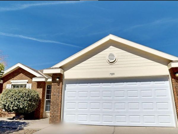 7109 Acton Court NW, Albuquerque, NM 87114