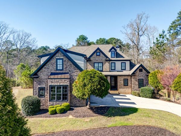 1049 Highland Village Trail, Mableton, GA 30126