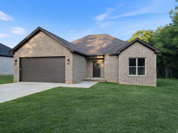 25 Mountain Grove Road, Greenbrier, AR 72058