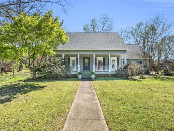 403 Shadowood, Starkville, MS 39759
