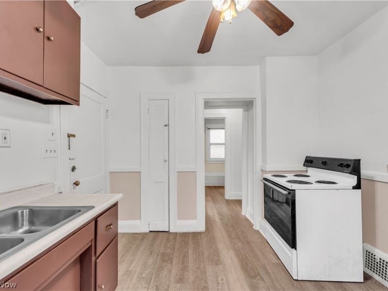 1109 E 169th Street, Cleveland, OH 44110 Photo 8