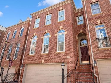 718 HAWKINS WAY , ALEXANDRIA, VA 22314