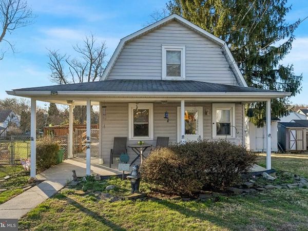 309 E DUTTON MILL ROAD , BROOKHAVEN, PA 19015